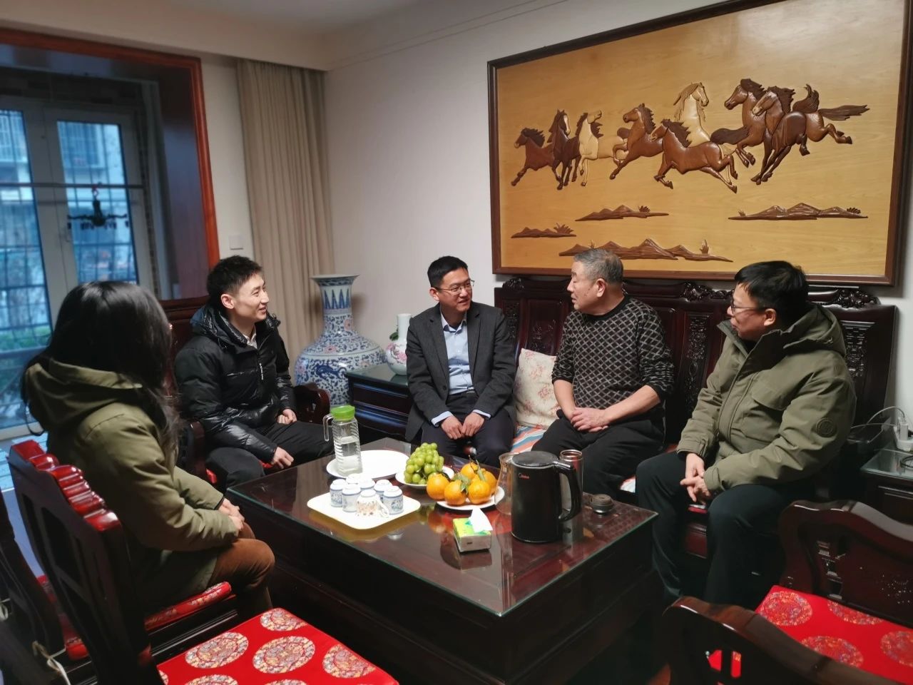 津投資本領(lǐng)導班子成員開(kāi)展春節前走訪(fǎng)慰問(wèn)活動(dòng)